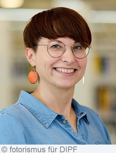 Portraitfoto: Dr Juliane Grünkorn