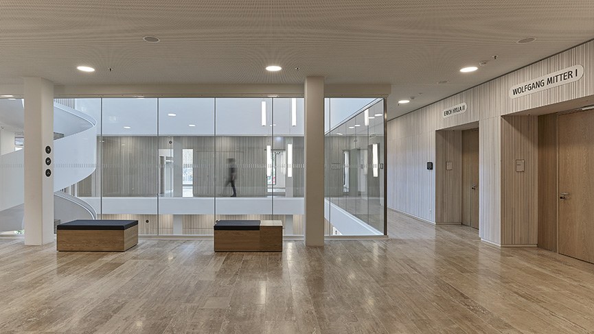 Stiftungsrat Schmuckbild: Atrium